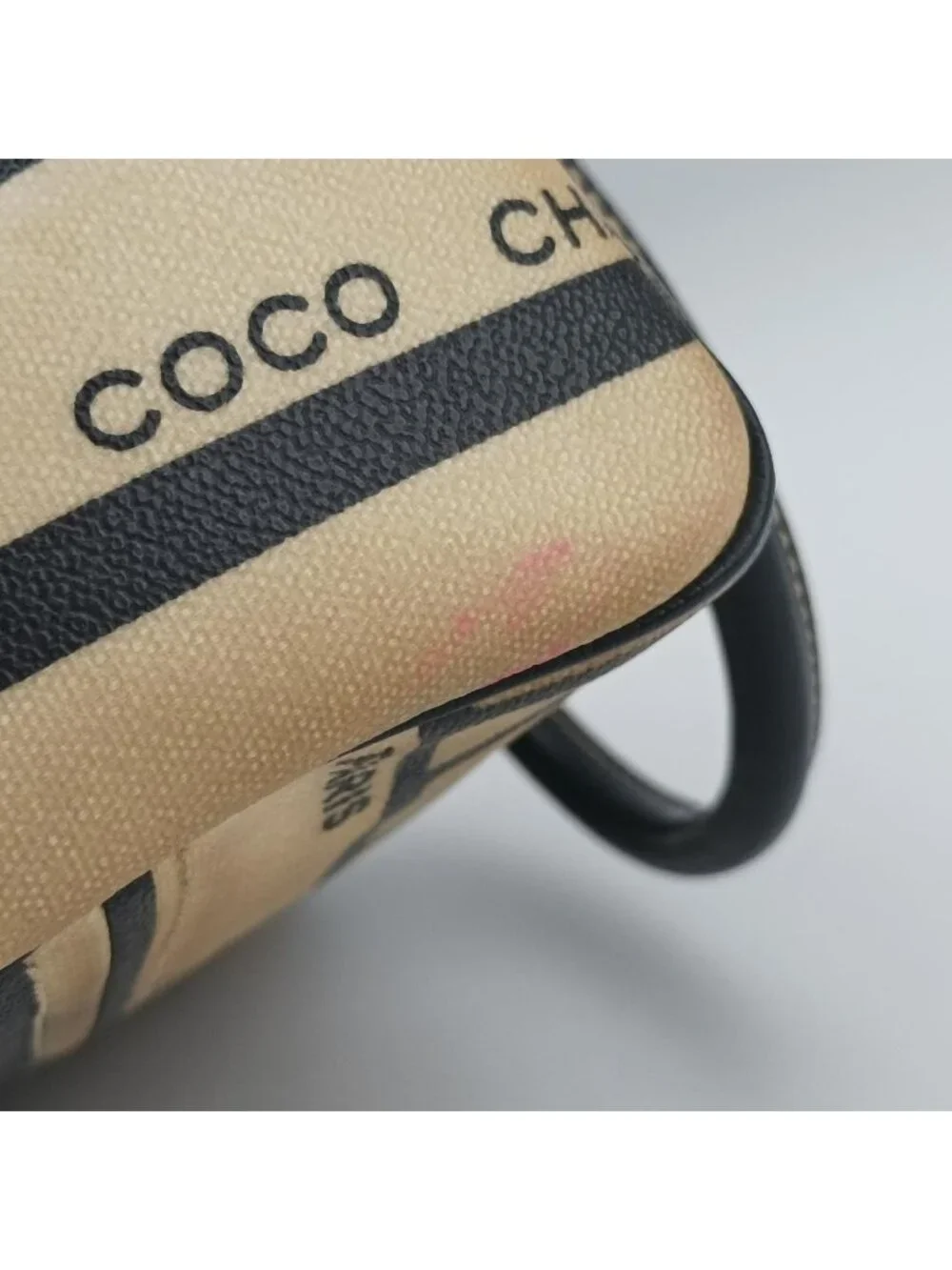 Chanel brand color